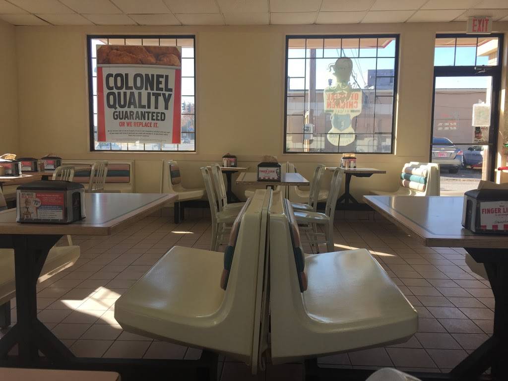 KFC | restaurant | 2725 Jackson St, Paducah, KY 42003, USA | 2704436254 OR +1 270-443-6254