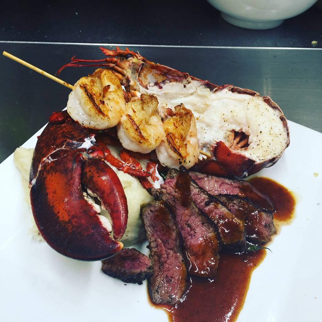 Legends On Broadway | restaurant | 646 S Broadway, Hicksville, NY 11801, USA | 5164330055 OR +1 516-433-0055