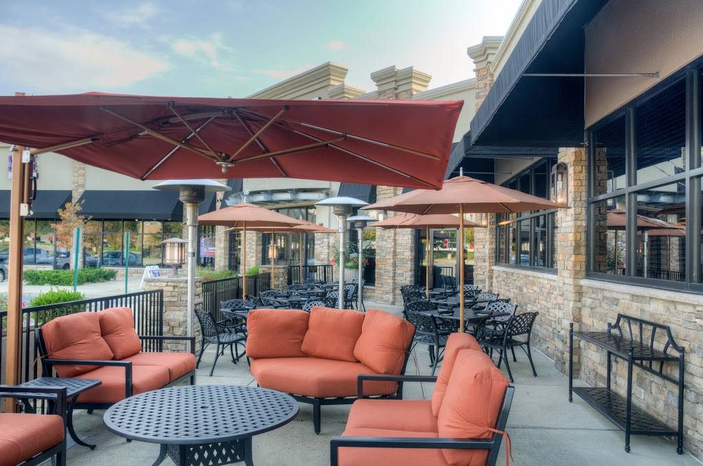 Firebirds Wood Fired Grill | restaurant | 91 Wilmington West Chester Pike, Chadds Ford, PA 19317, USA | 4847856880 OR +1 484-785-6880