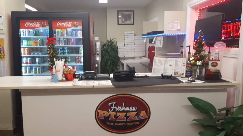 Freshman Pizza | restaurant | 6601 Fourth Line Rd, North Gower, ON K0A 2T0, Canada | 6134894242 OR +1 613-489-4242