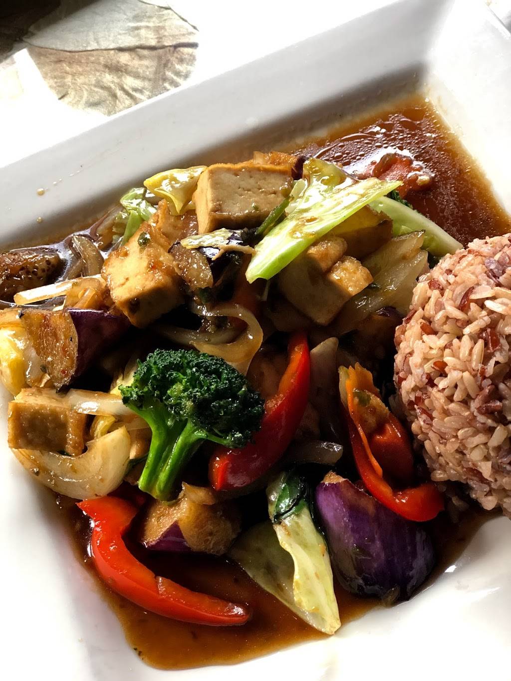 Kinara | restaurant | 1126 SW 18th Ave, Portland, OR 97205, USA | 5032275161 OR +1 503-227-5161