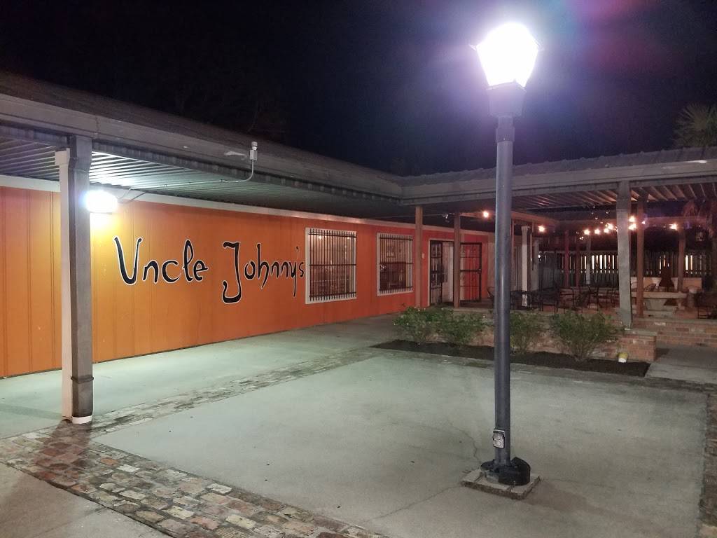 Uncle Johnnys | restaurant | 58725 Belleview Dr, Plaquemine, LA 70764, USA | 2256874992 OR +1 225-687-4992