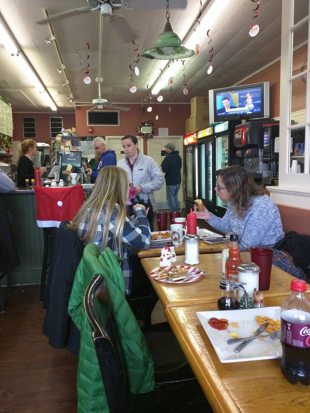 JDs Deli & Grille | meal takeaway | 3, 400 Ramapo Valley Rd, Oakland, NJ 07436, USA | 2016440888 OR +1 201-644-0888