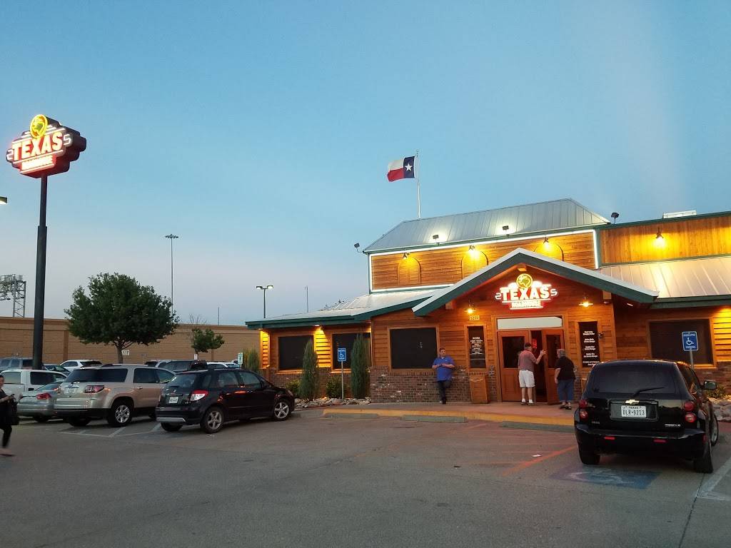 Texas Roadhouse | restaurant | 5250 Endicott Ave, Fort Worth, TX 76137, USA | 8178318811 OR +1 817-831-8811