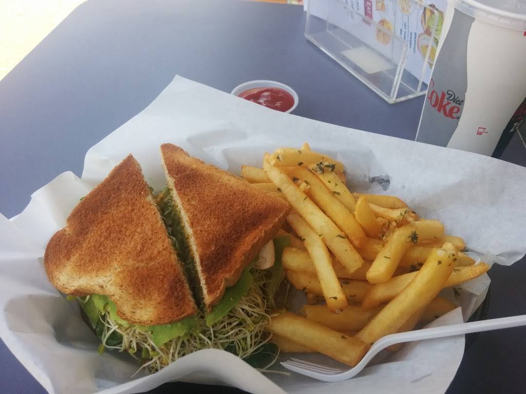 TJ Cafe | cafe | 724 La Playa St, San Francisco, CA 94121, USA | 4157026286 OR +1 415-702-6286