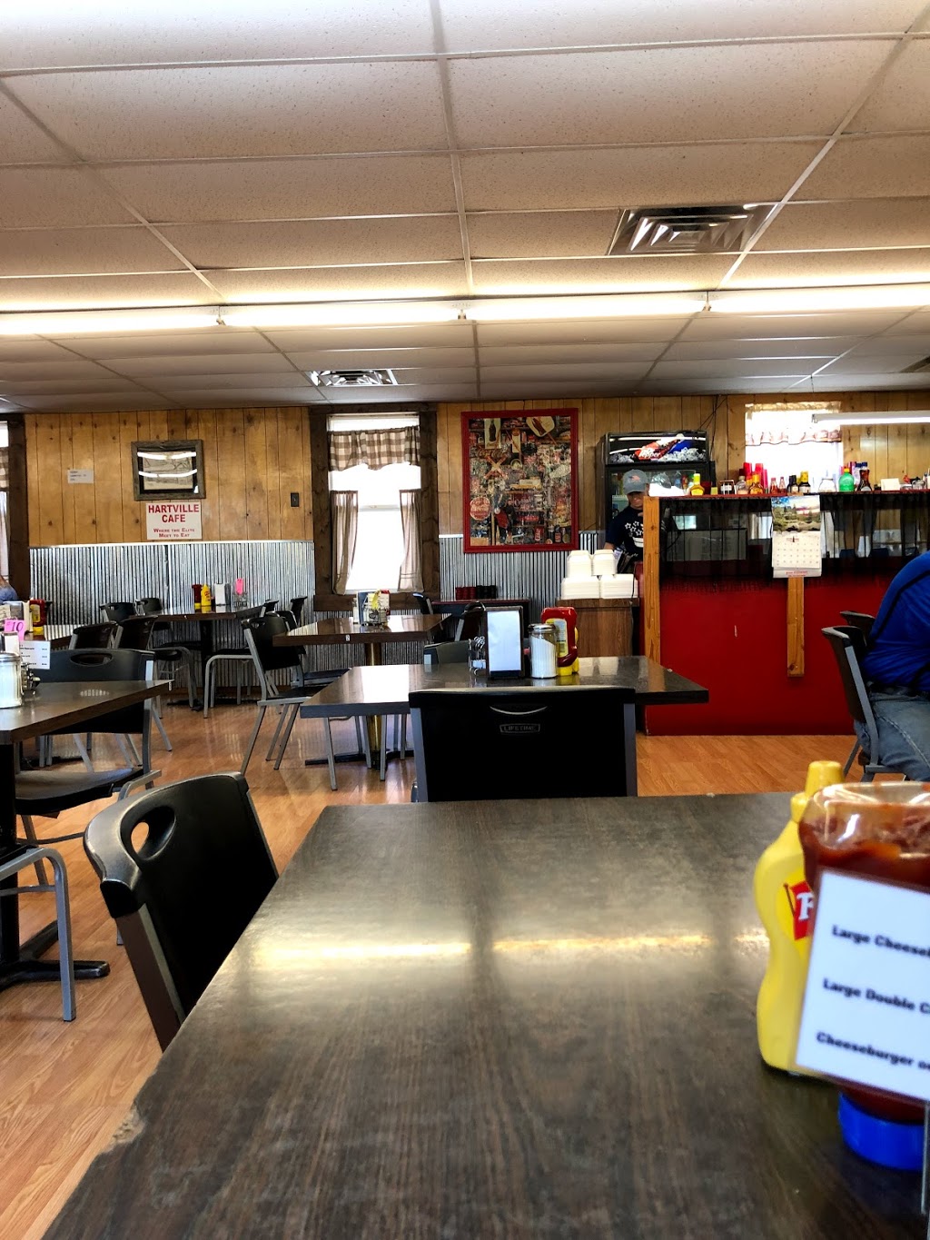 Hartville Family Cafe | restaurant | 127 E Rolla St, Hartville, MO 65667, USA | 4177411009 OR +1 417-741-1009