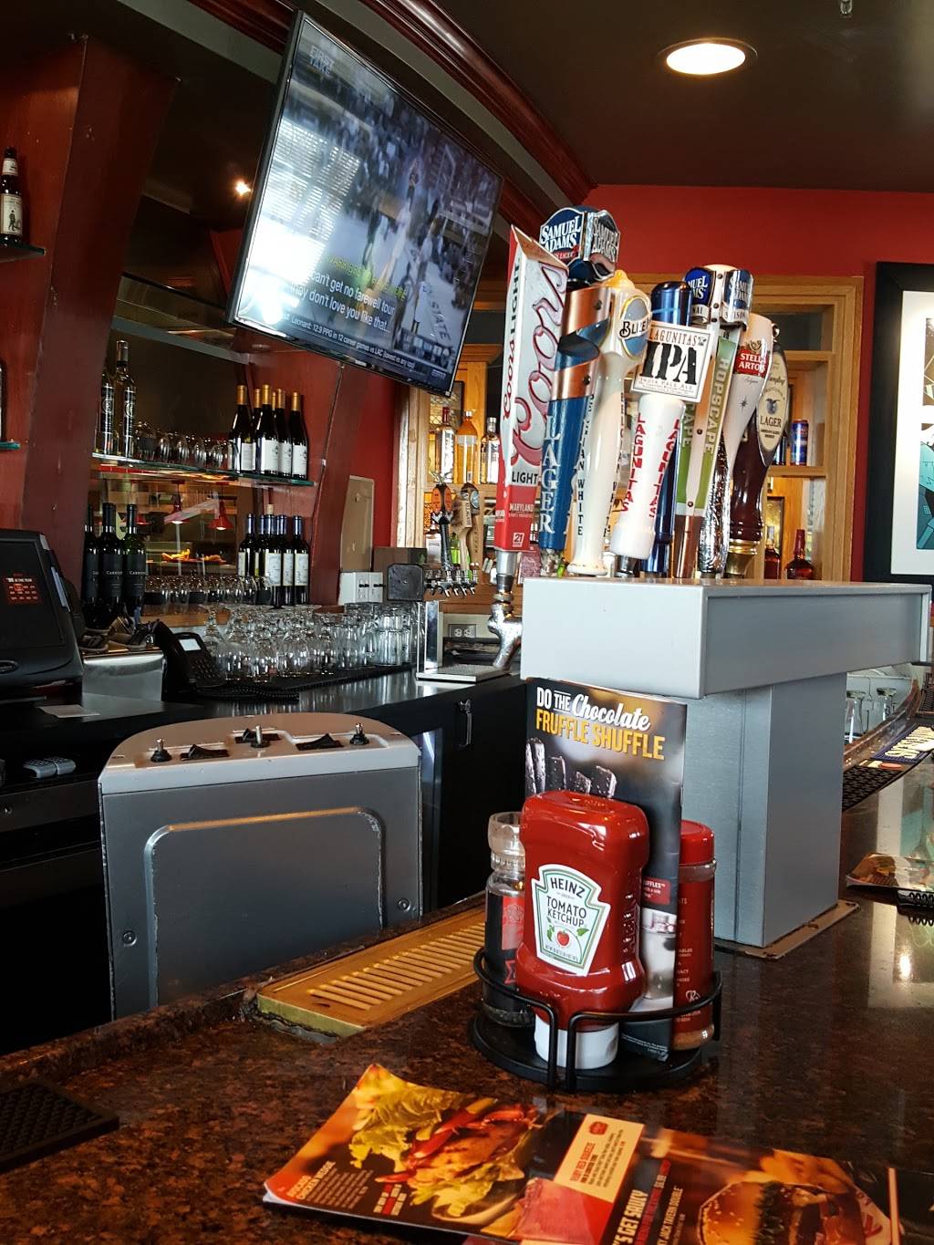 Red Robin Gourmet Burgers and Brews | restaurant | 8640 Snowden River Pkwy, Columbia, MD 21045, USA | 4103120214 OR +1 410-312-0214