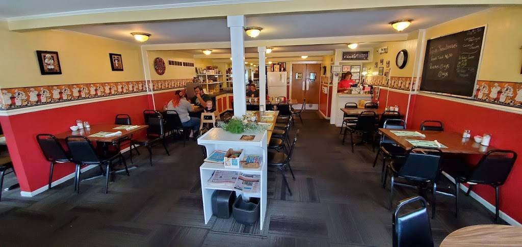 Marys Diner | restaurant | 14 S Ridge St, Port Sanilac, MI 48469, USA | 8106229377 OR +1 810-622-9377