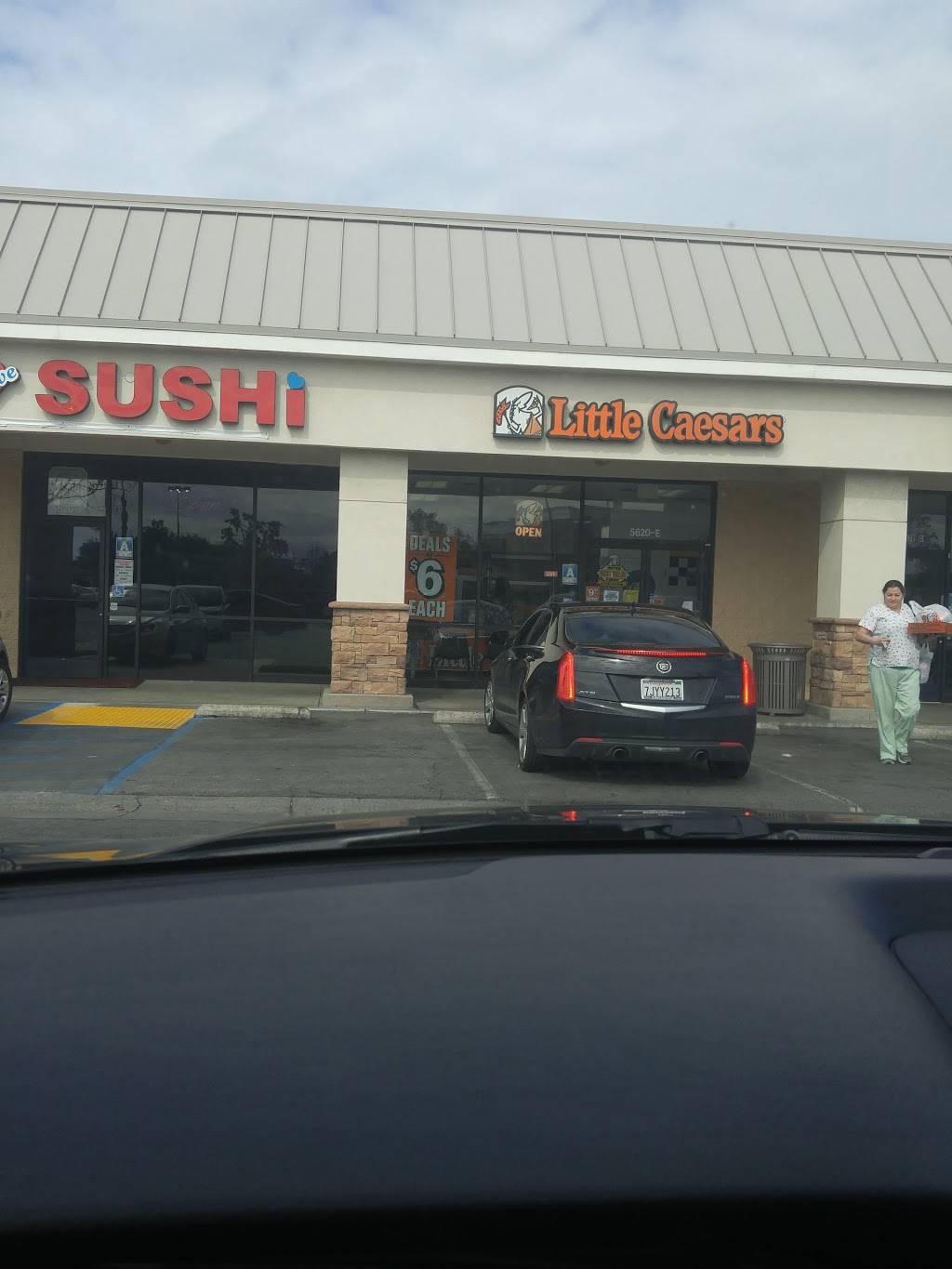 Little Caesars Pizza | meal takeaway | 5620 California Ave, Bakersfield, CA 93309, USA | 6613248888 OR +1 661-324-8888