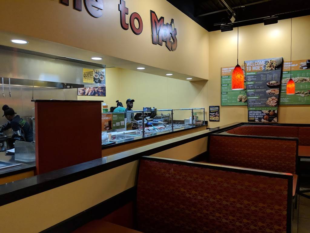 Amalfis Pizza n Pasta | restaurant | 8542 University City Blvd, Charlotte, NC 28213, USA | 7045478651 OR +1 704-547-8651