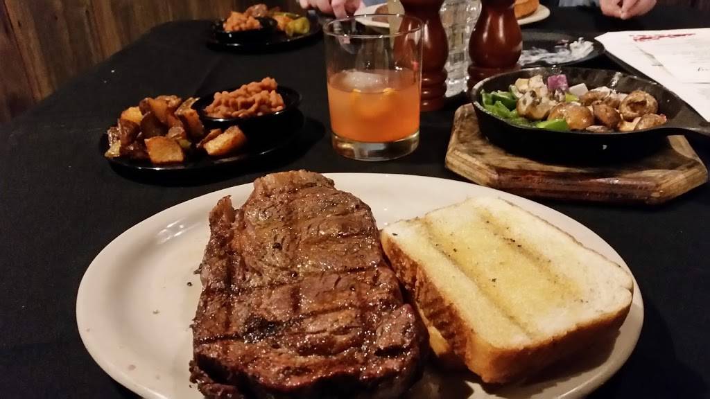Rubes Steakhouse - Waukee | restaurant | 3309 Ute Ave, Waukee, IA 50263, USA | 5159878237 OR +1 515-987-8237