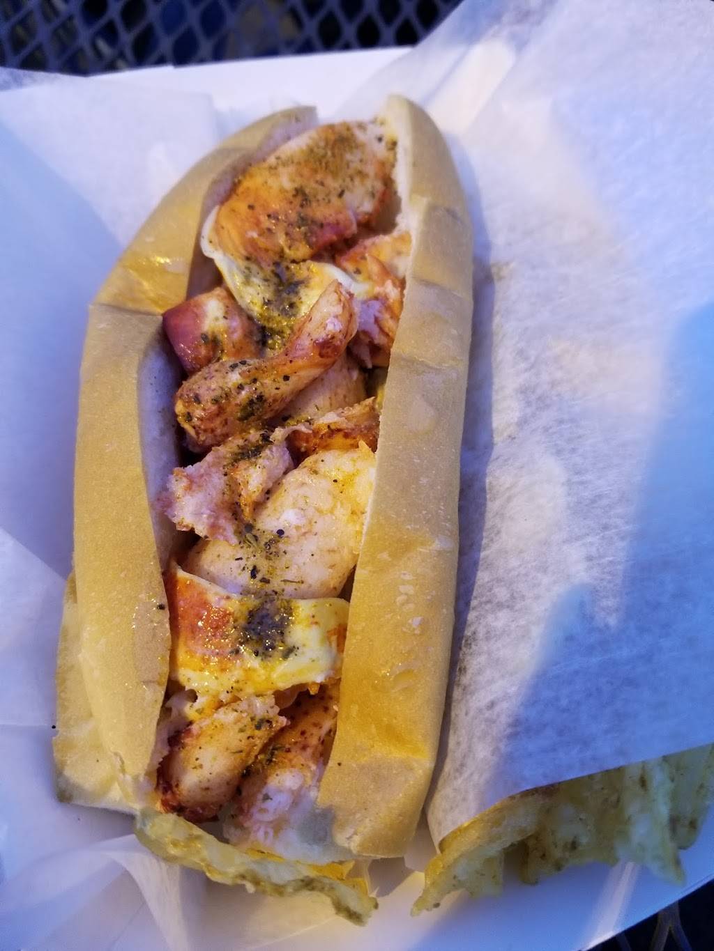 LobsterCraft | meal takeaway | 1891 Post Rd, Fairfield, CT 06824, USA | 2032925350 OR +1 203-292-5350