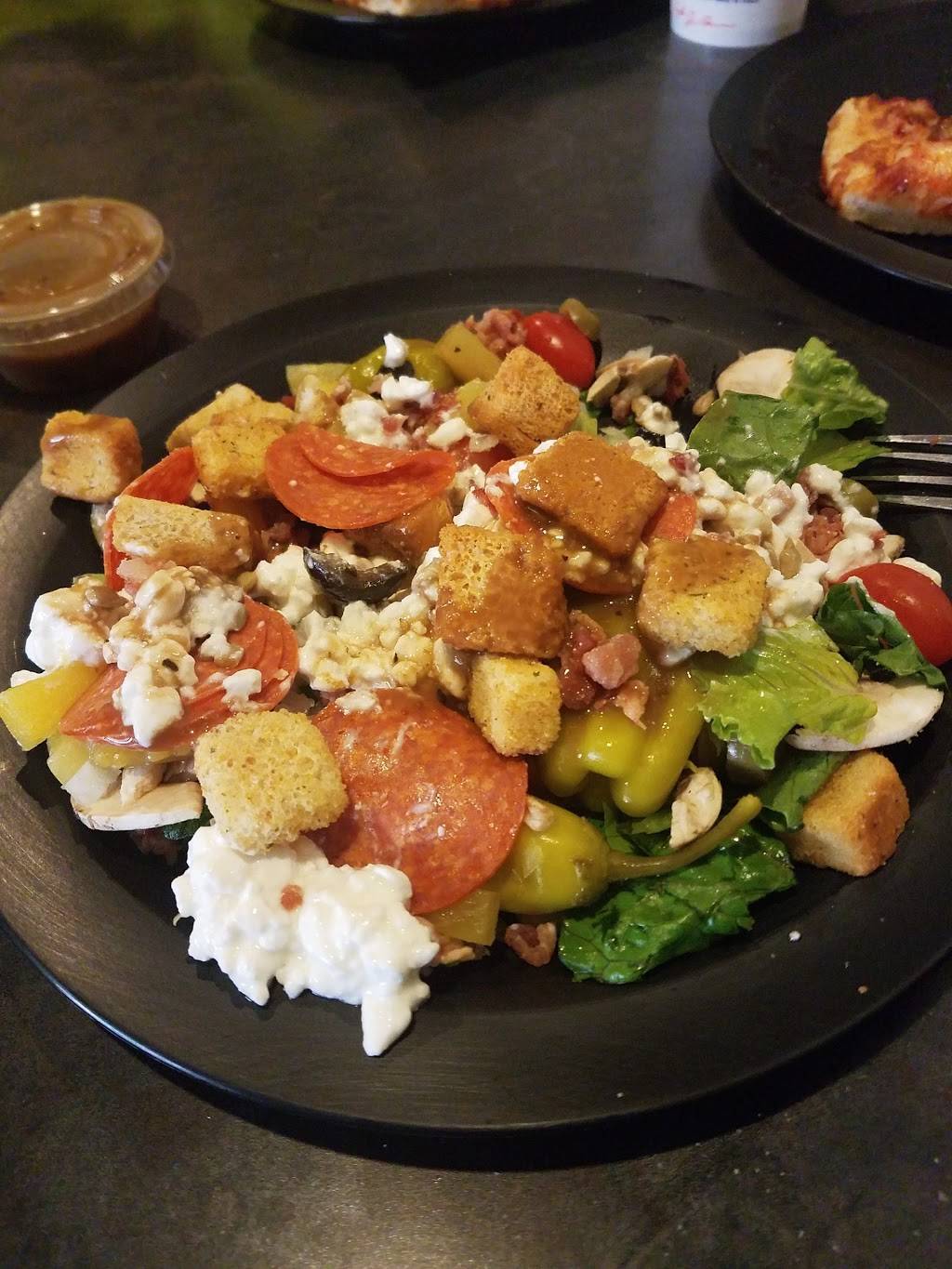 Barros Pizza | restaurant | 2510 W. Thunderbird Rd #6, Phoenix, AZ 85023, USA | 6028668336 OR +1 602-866-8336