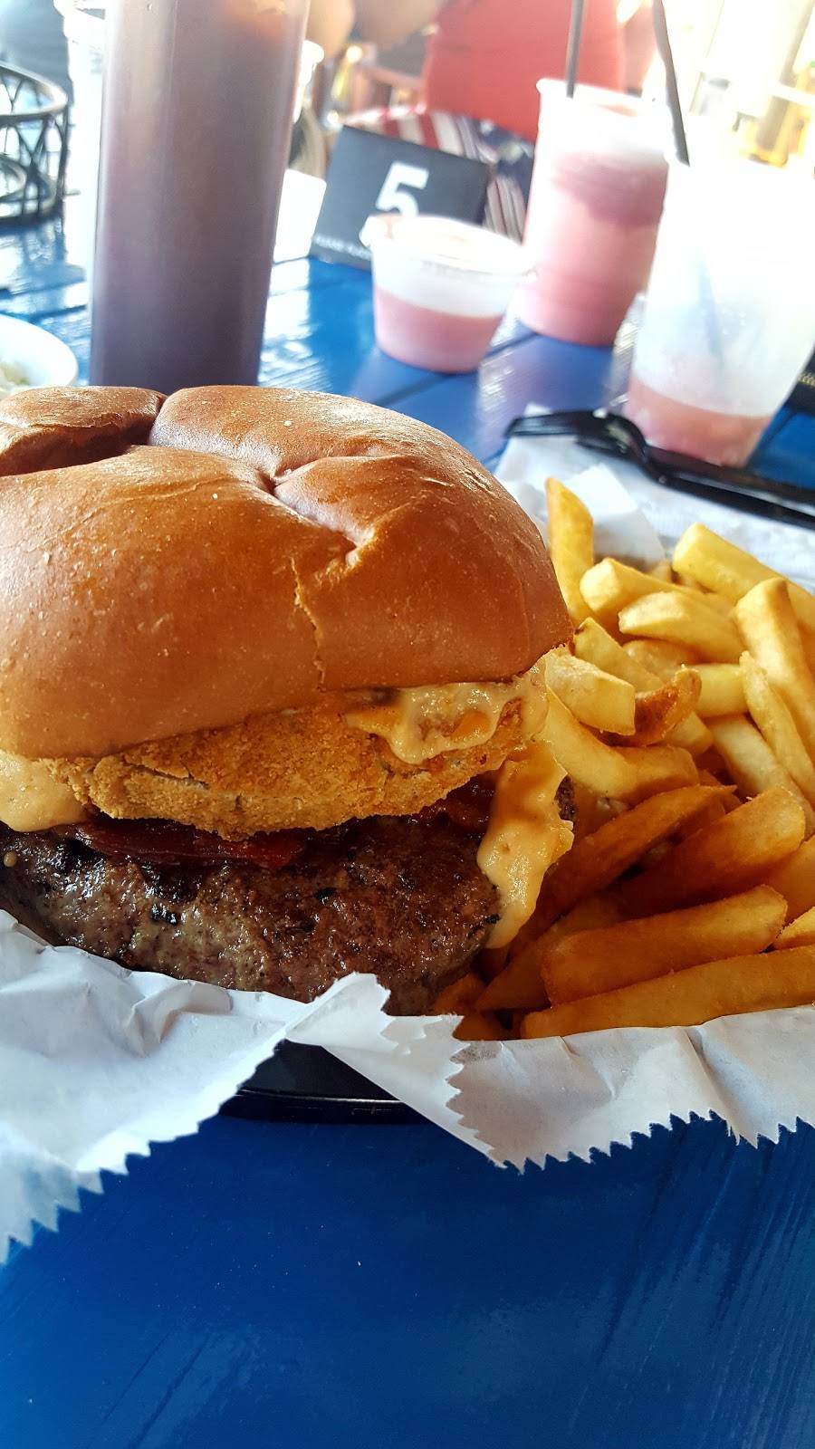 Island Grill | restaurant | 8709 Dixie Hwy, Ira Township, MI 48023, USA | 5867251800 OR +1 586-725-1800