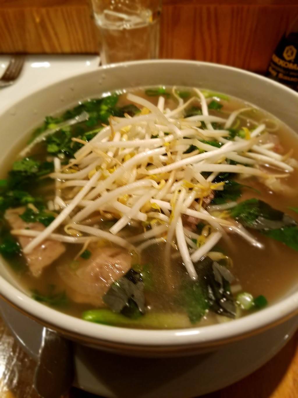 Q88 Pho & Sushi | restaurant | 7020 Huntley Rd #1, Carpentersville, IL 60110, USA | 2242932800 OR +1 224-293-2800