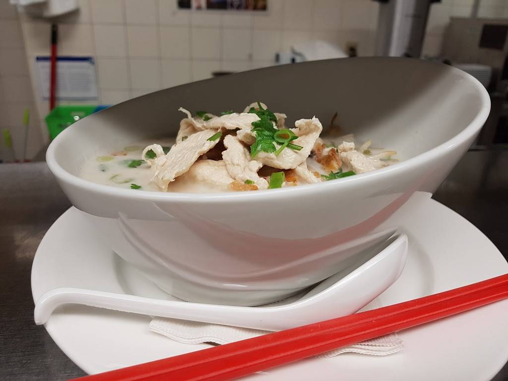 My Thai Village | restaurant | 474 Hazeldean Rd, Kanata, ON K2L 4E5, Canada | 6138315099 OR +1 613-831-5099