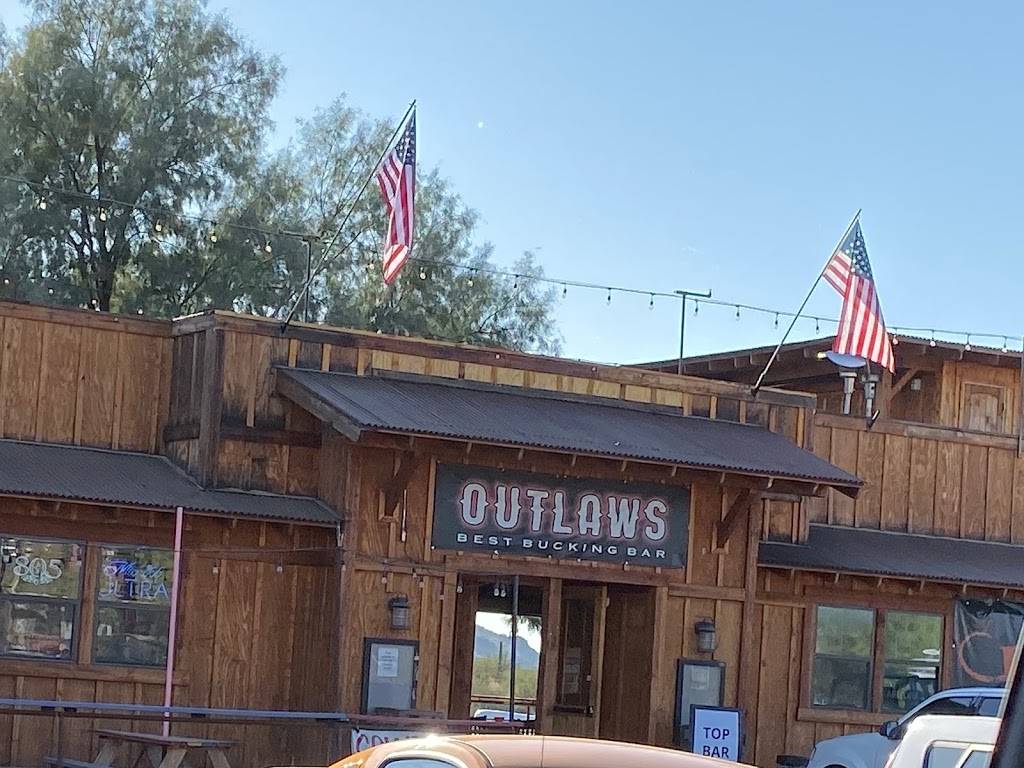 Outlaw Annies | restaurant | 6705 E Cave Creek Rd, Cave Creek, AZ 85331, USA | 4804882873 OR +1 480-488-2873