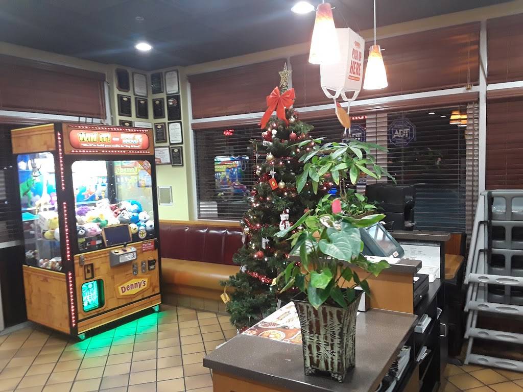 Dennys | restaurant | 1184 Calimesa Blvd, Calimesa, CA 92320, USA | 9097956765 OR +1 909-795-6765