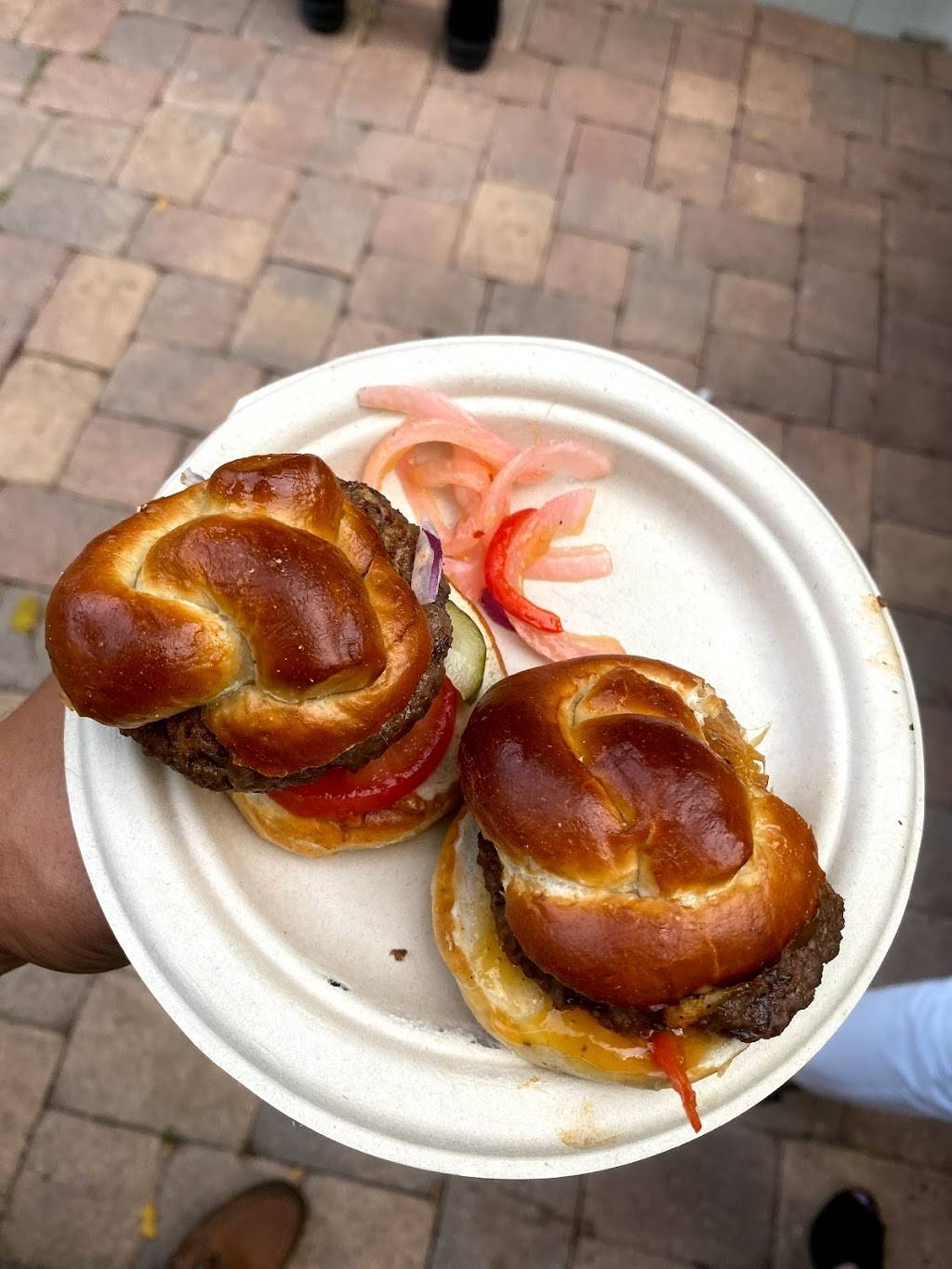 Farmacy Vegan Kitchen Channel District | bakery | 117 N 12th St, Tampa, FL 33602, USA | 8132214555 OR +1 813-221-4555