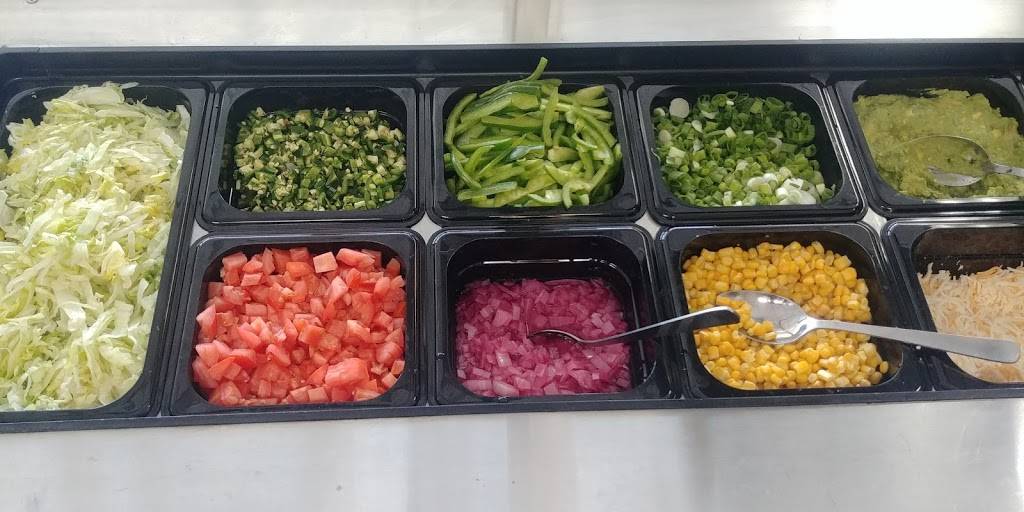 Mexican Bowl | restaurant | 157 Essa Rd, Barrie, ON L4N 3L1, Canada | 7057228269 OR +1 705-722-8269