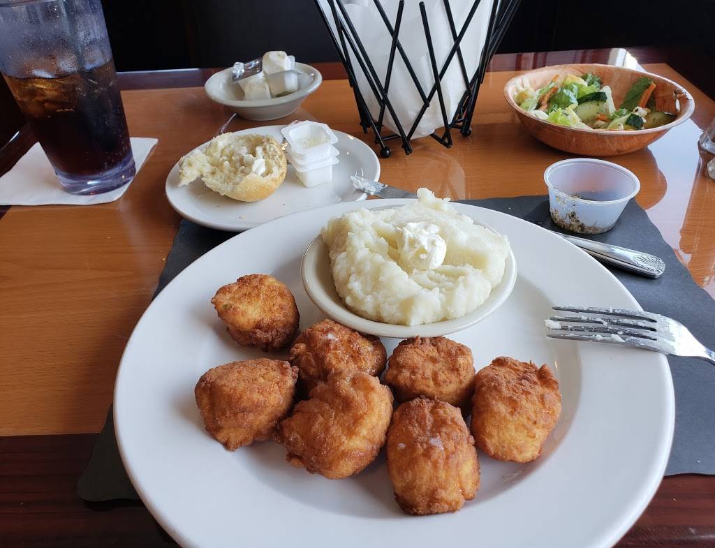 Baileys Surf N Turf | meal takeaway | 3056 Cranberry Hwy, East Wareham, MA 02538, USA | 5082951700 OR +1 508-295-1700