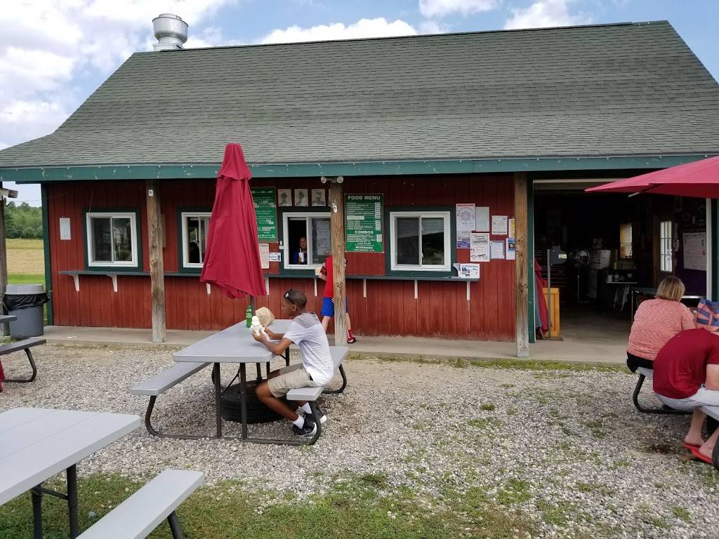 Raymonds Frozen Custard | restaurant | 857 Roosevelt Trail, Casco, ME 04015, USA | 2076551116 OR +1 207-655-1116