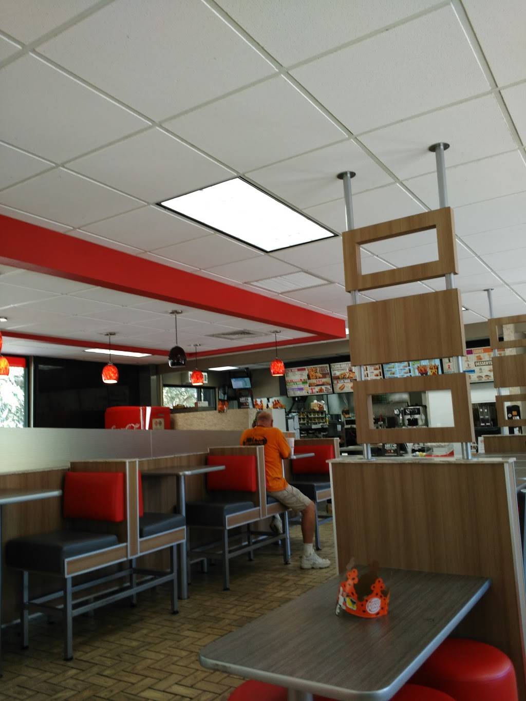 Burger King | restaurant | 10849 US-441, Leesburg, FL 34788, USA | 3527425186 OR +1 352-742-5186