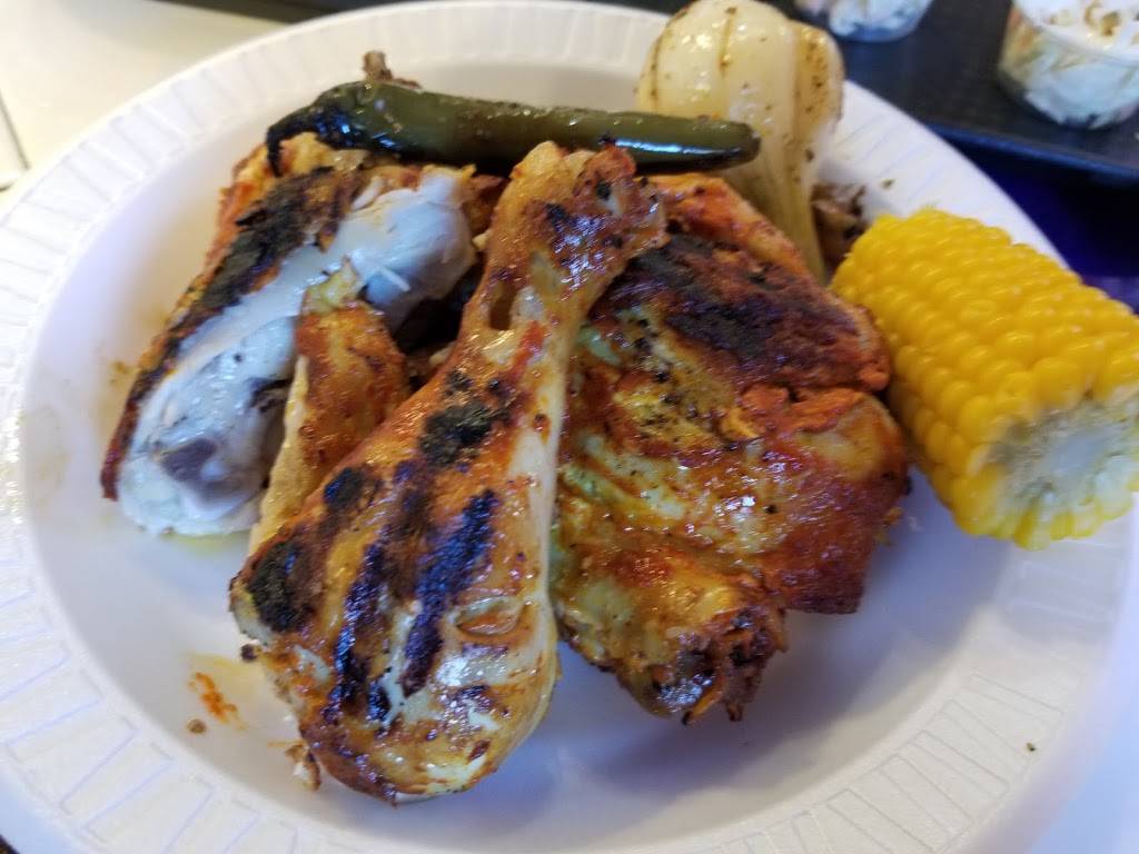 Chicken Palace | restaurant | 1937 W Forest Home Ave, Milwaukee, WI 53204, USA | 4143848401 OR +1 414-384-8401