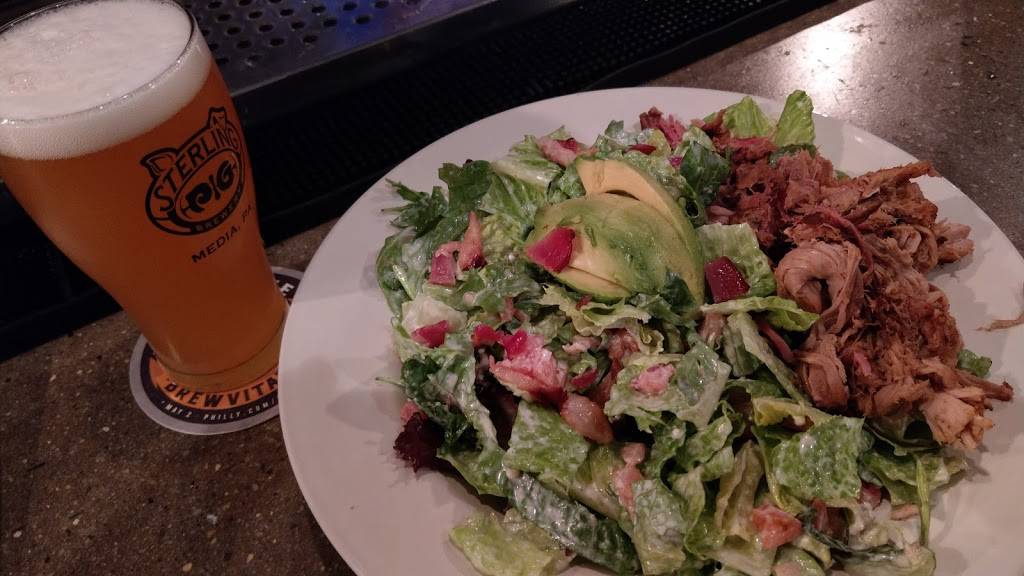 Sterling Pig Brewery | restaurant | 609 W State St, Media, PA 19063, USA | 4844442526 OR +1 484-444-2526