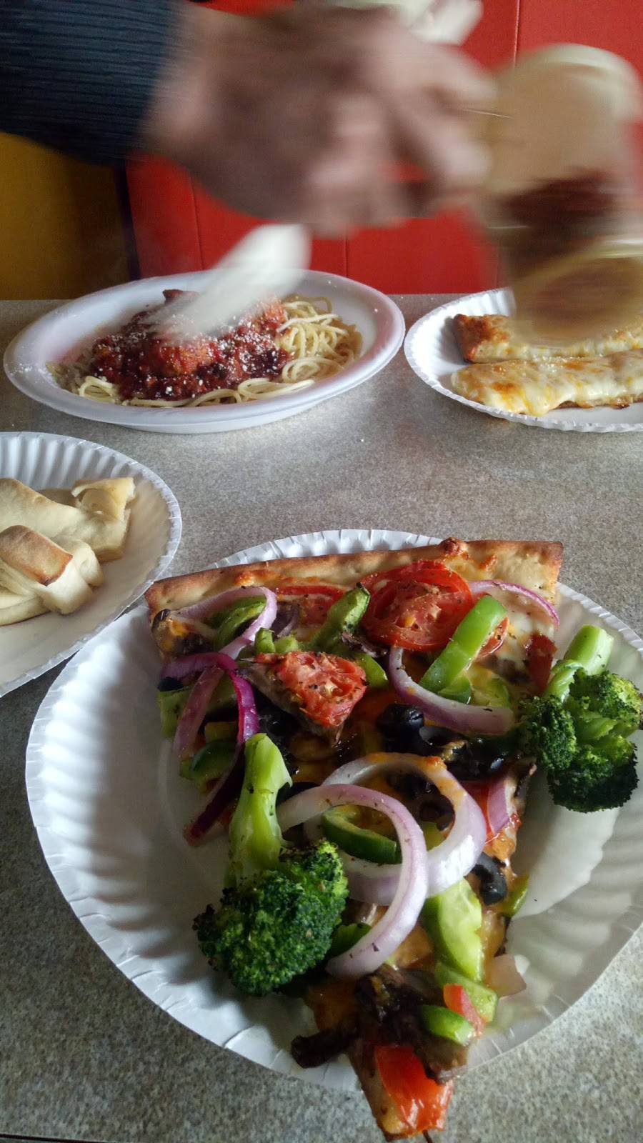 Matt Bs Main Street Pizza | restaurant | 1411 Main St, Murray, KY 42071, USA | 2707591234 OR +1 270-759-1234