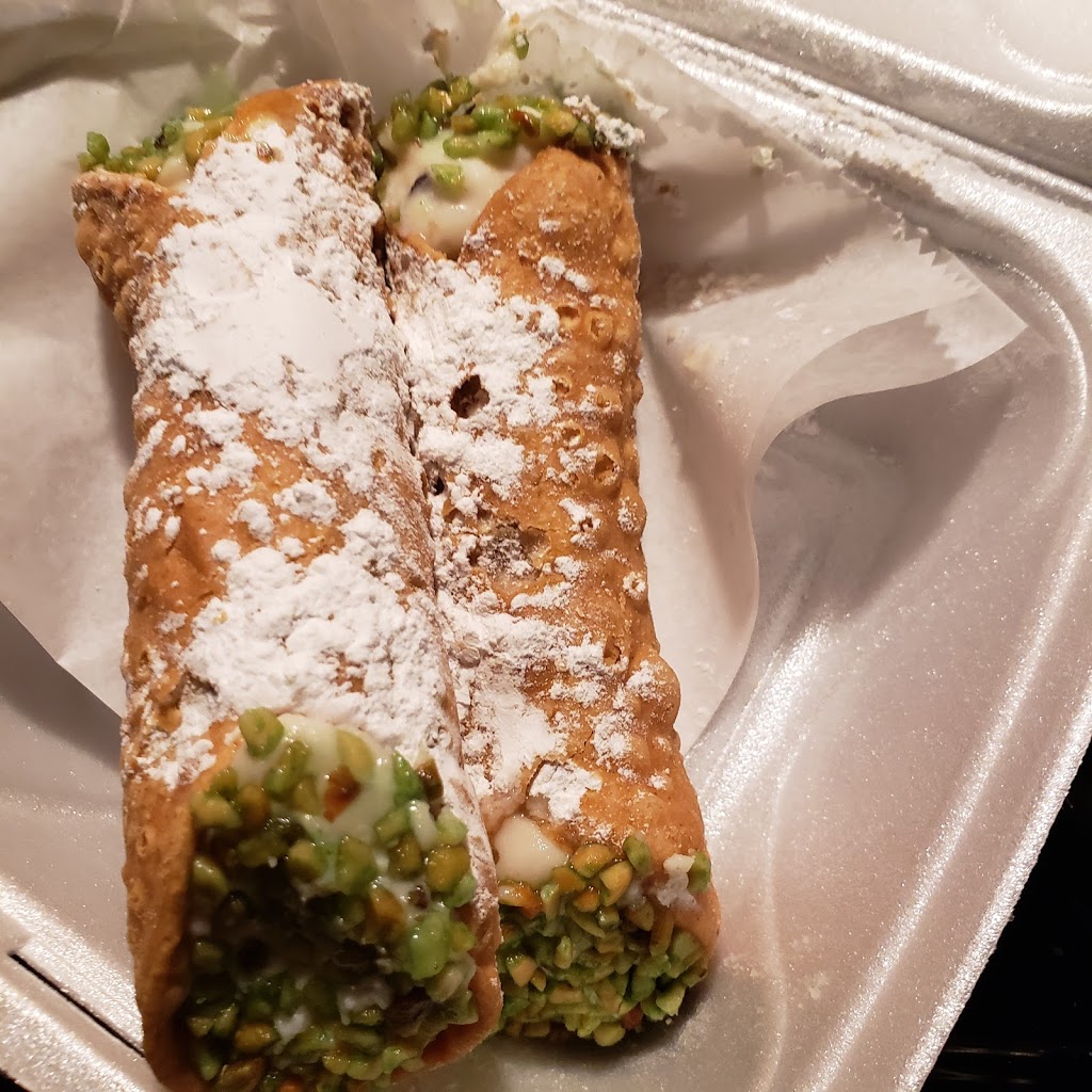 Johnny Cocos | restaurant | 704 S Main St, Lombard, IL 60148, USA | 6306139017 OR +1 630-613-9017