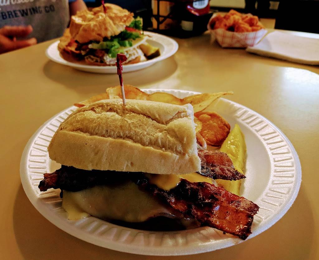 Downtown Deli & Custard Shoppe | restaurant | 216 E 1st St, Hermann, MO 65041, USA | 5734865002 OR +1 573-486-5002