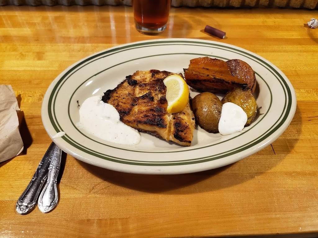 The Maple Grille LLC | restaurant | 13105 Gratiot Rd, Hemlock, MI 48626, USA | 9892332895 OR +1 989-233-2895