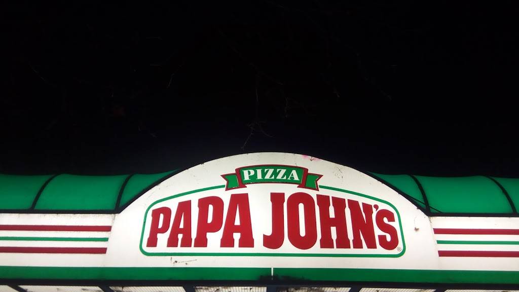 Papa Johns Pizza | restaurant | 225 E Congress Ave, Rantoul, IL 61866, USA | 2178939922 OR +1 217-893-9922