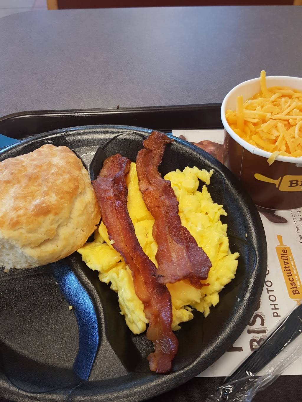 Biscuitville | cafe | 4305 Fayetteville Rd, Raleigh, NC 27603, USA | 9198038112 OR +1 919-803-8112