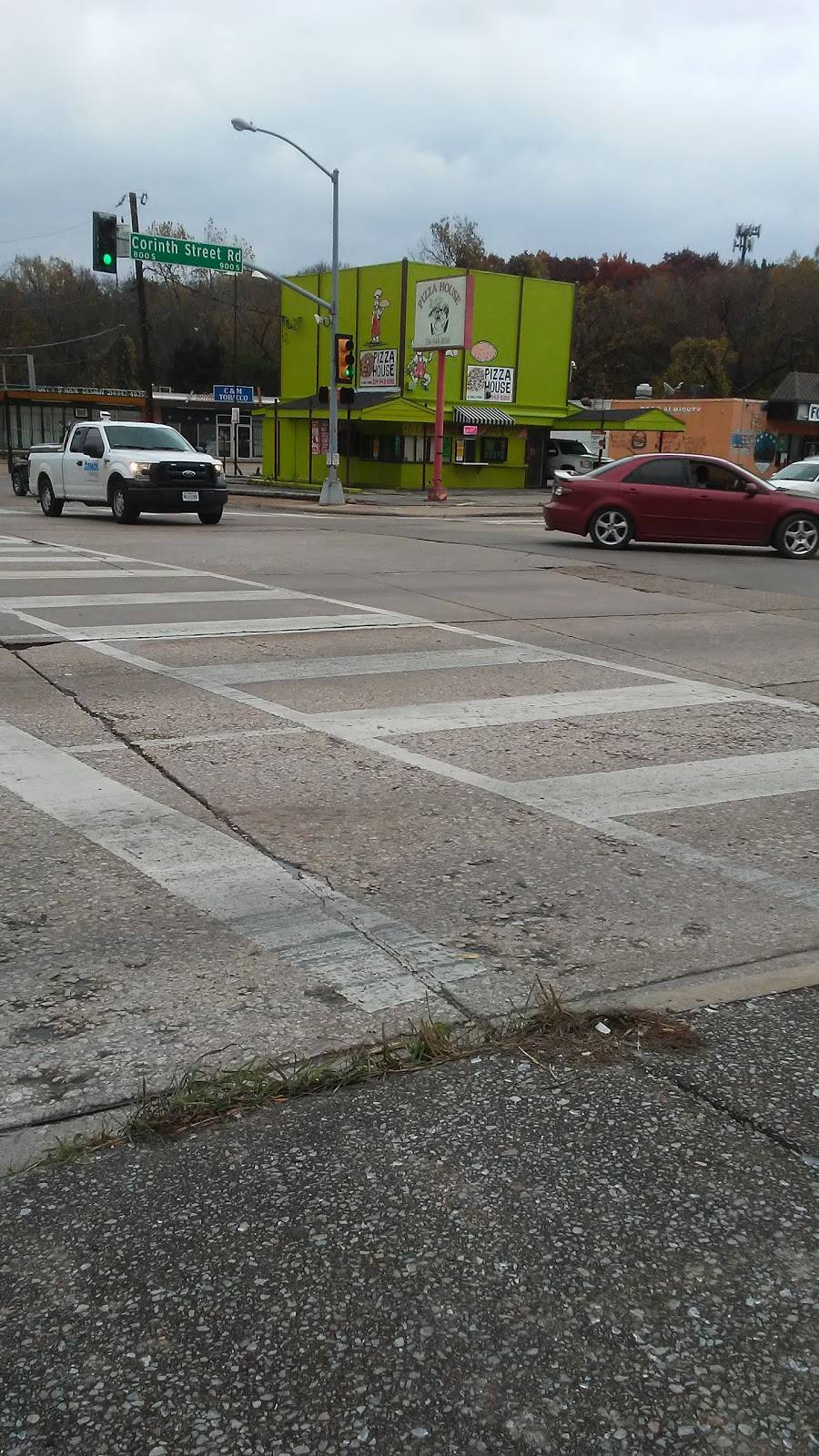 A & A Pizza | restaurant | 900 S Corinth St Rd, Dallas, TX 75203, USA | 2145331477 OR +1 214-533-1477