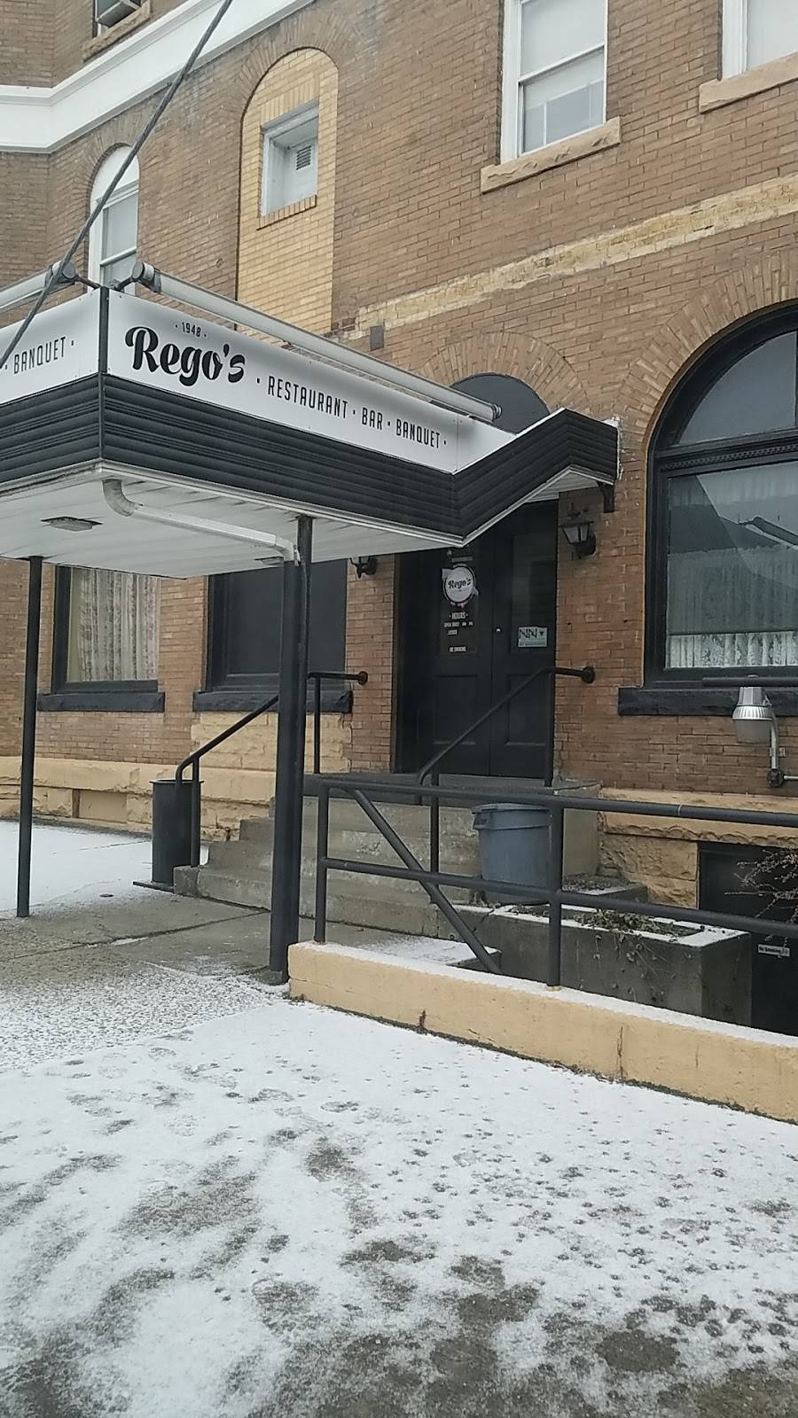 Regos Restaurant & Hotel | restaurant | 601 McKean Ave, Charleroi, PA 15022, USA | 7244836200 OR +1 724-483-6200