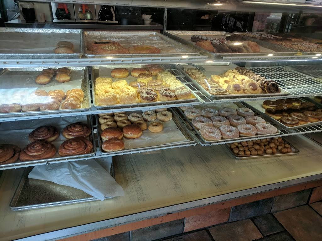 Scottys Restaurant | restaurant | 1645 Tennessee St, Vallejo, CA 94590, USA | 7076442051 OR +1 707-644-2051