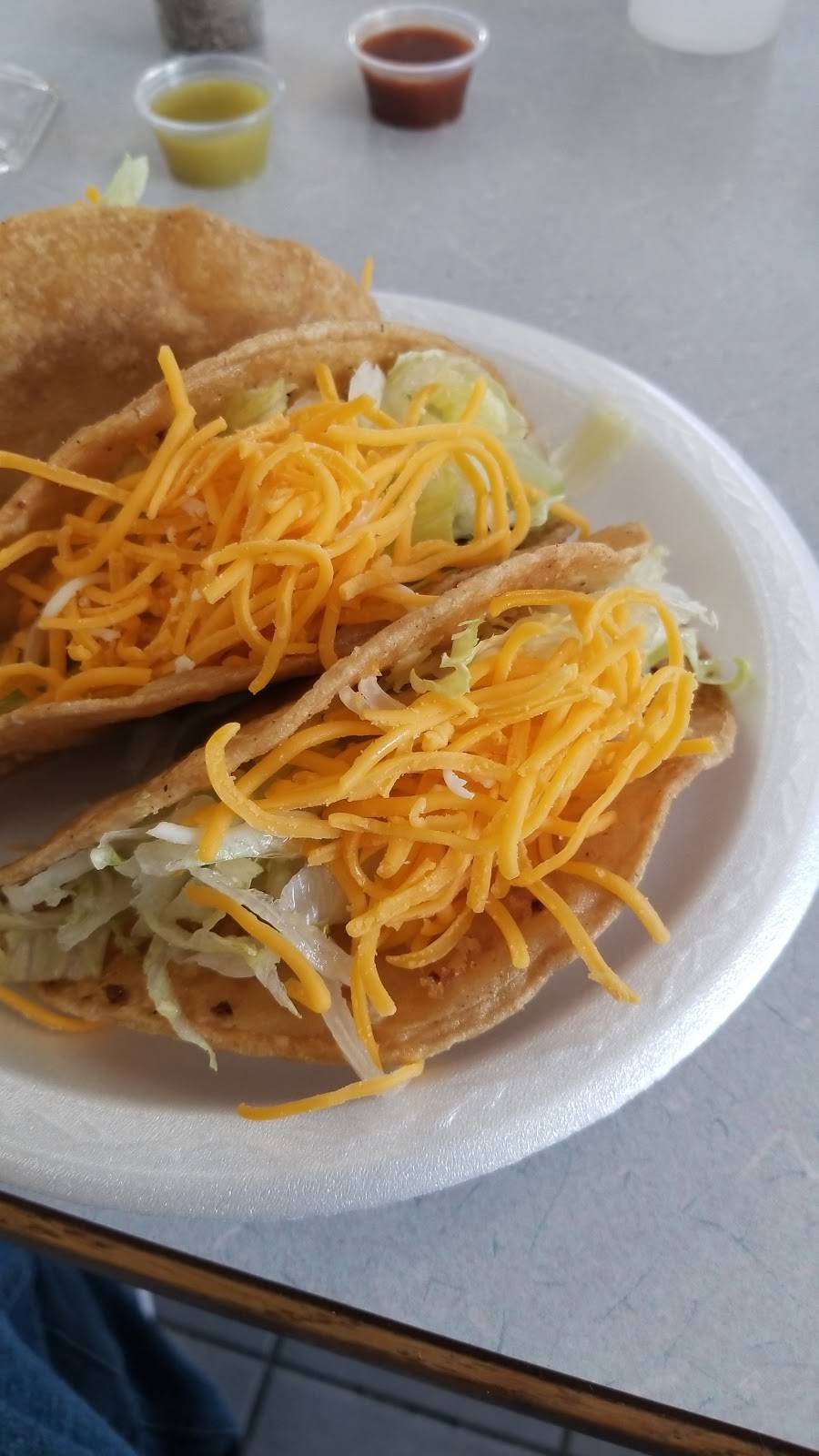 Tatas Burritos | restaurant | 1356 N Lincoln Ave, Loveland, CO 80537, USA | 9706632300 OR +1 970-663-2300