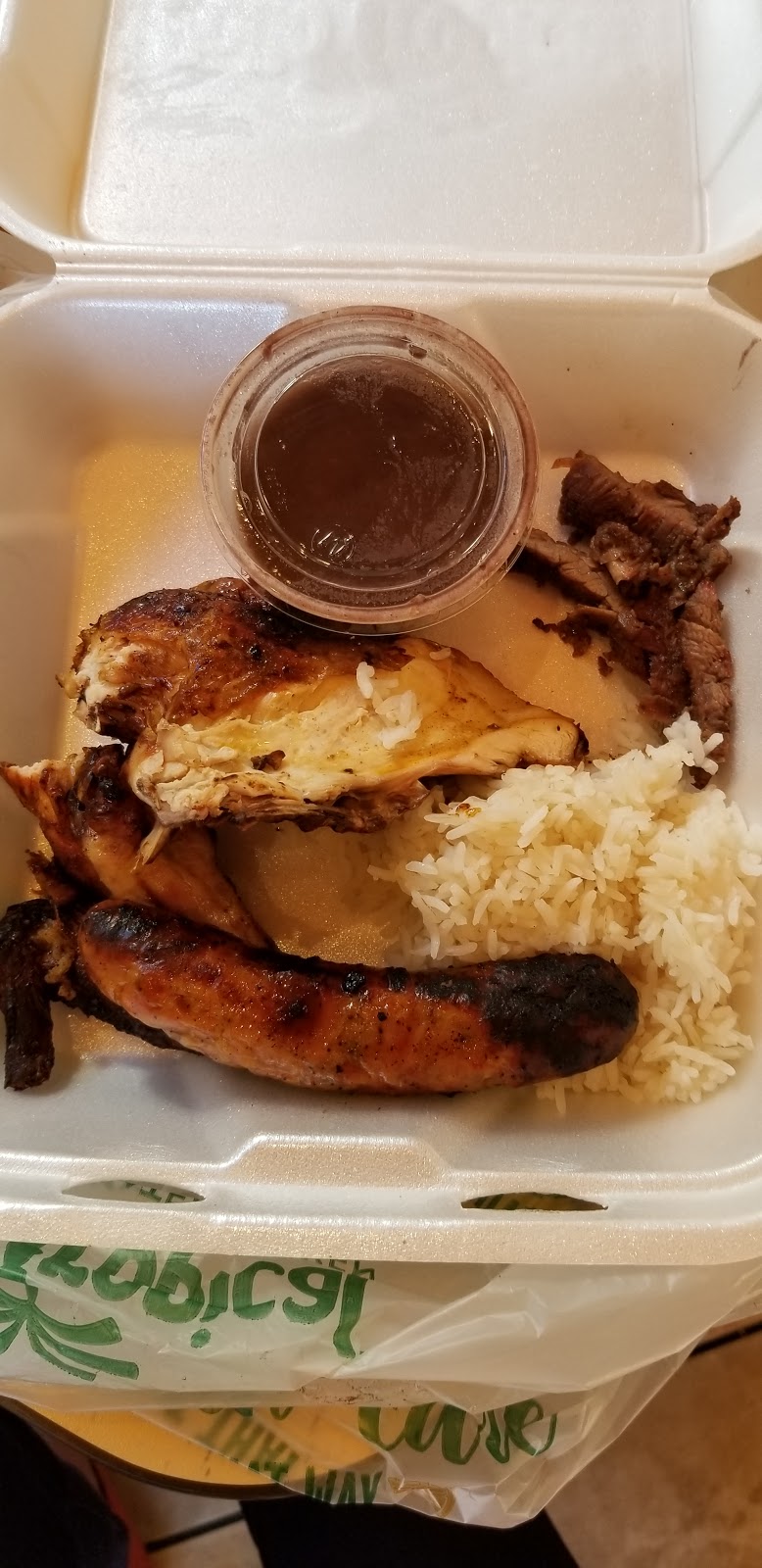 Pollo Tropical | restaurant | 1785 NE 163rd St, North Miami Beach, FL 33162, USA | 3059450045 OR +1 305-945-0045