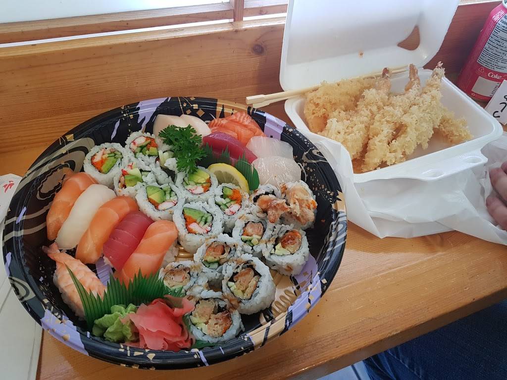 Sushi Park | restaurant | 2458 Dundas St W unit #15, Mississauga, ON L5K 1R8, Canada | 9058558842 OR +1 905-855-8842