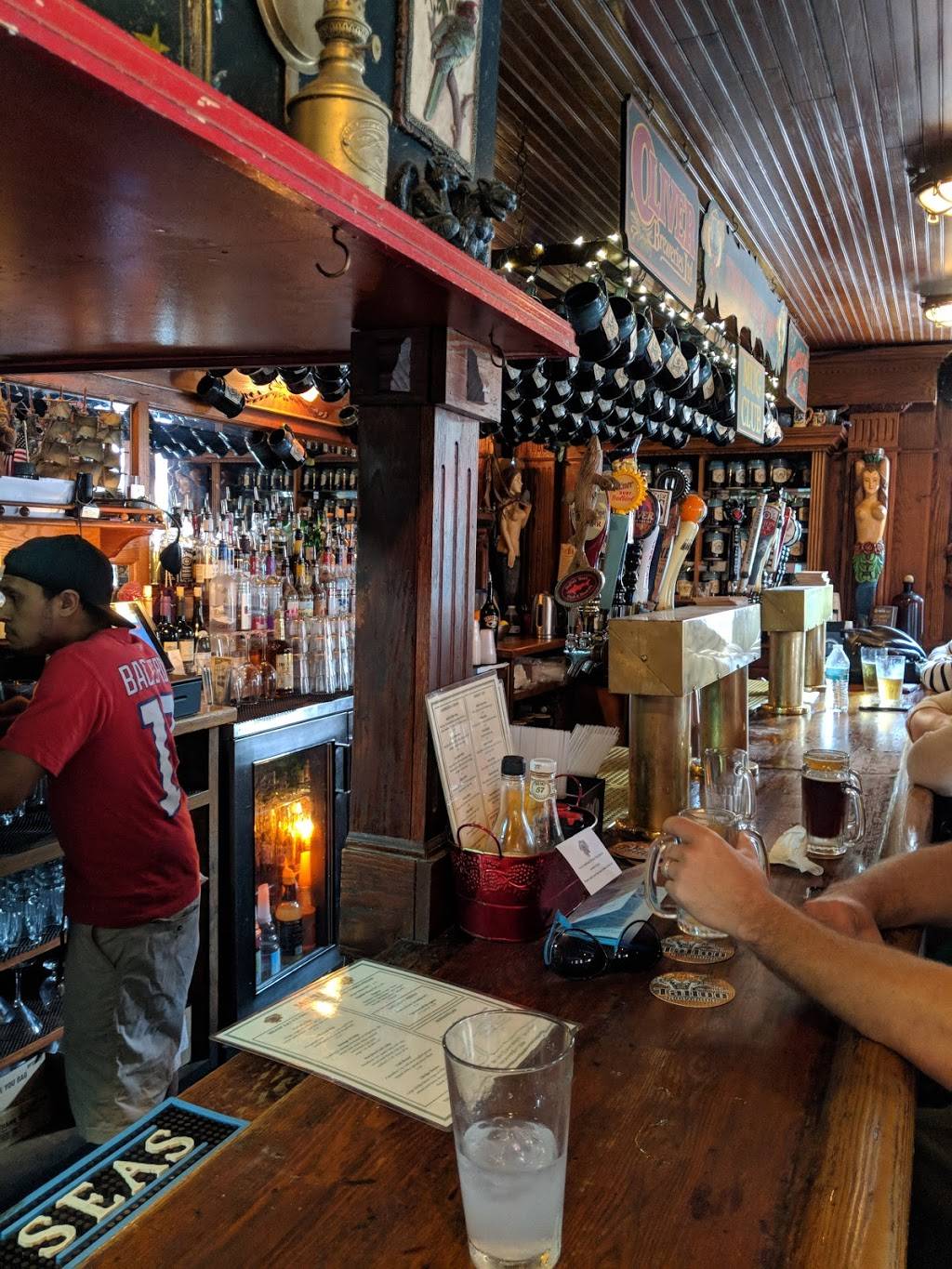 The Wharf Rat | restaurant | 801 S Ann St, Baltimore, MD 21231, USA | 4102768304 OR +1 410-276-8304