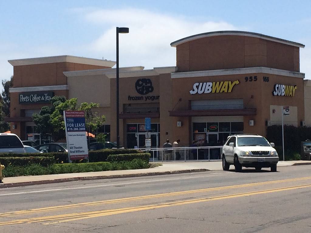 Subway Restaurants | restaurant | Point Loma Market Place, 955 Catalina Blvd #105, San Diego, CA 92106, USA | 6192555486 OR +1 619-255-5486