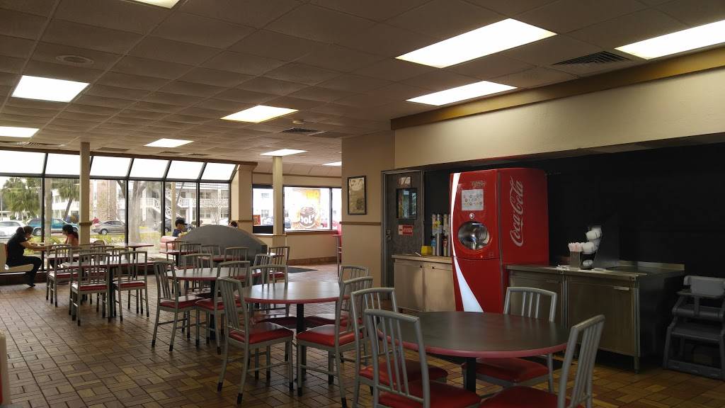 Burger King | restaurant | 7705 9th St N, St. Petersburg, FL 33702, USA | 7278009951 OR +1 727-800-9951