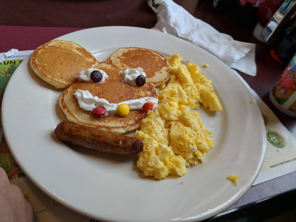 Sunny House | restaurant | 75 S Main St, East Windsor, CT 06088, USA | 8602545399 OR +1 860-254-5399