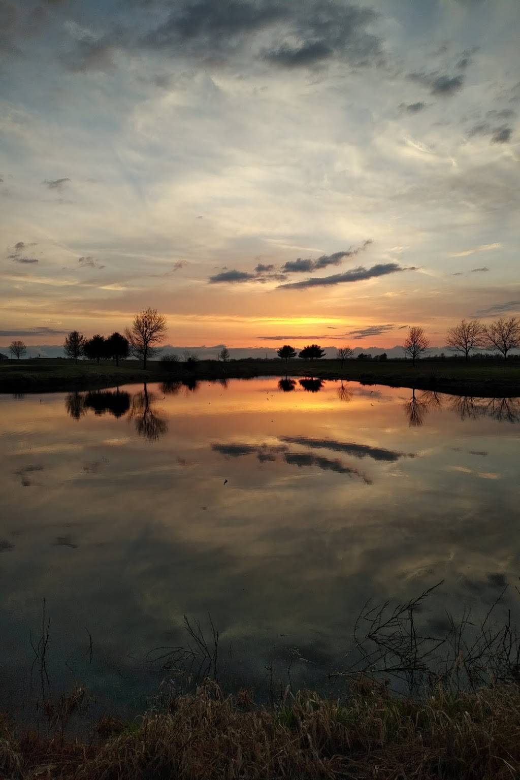 Ks Creek Golf Club and Wine Bar | restaurant | 1265 Sandusky Rd, Jacksonville, IL 62650, USA | 2176020533 OR +1 217-602-0533