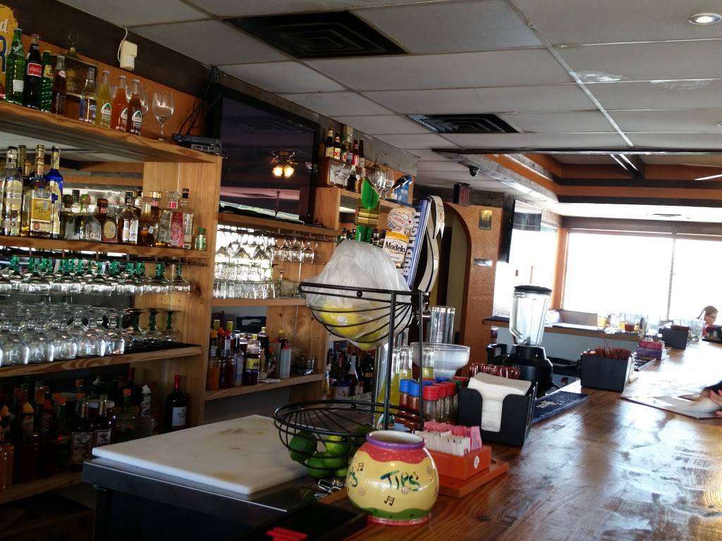 Buena Vista Restaurant & Club | restaurant | 1804 Fort Worth Ave, Dallas, TX 75208, USA | 2147426911 OR +1 214-742-6911