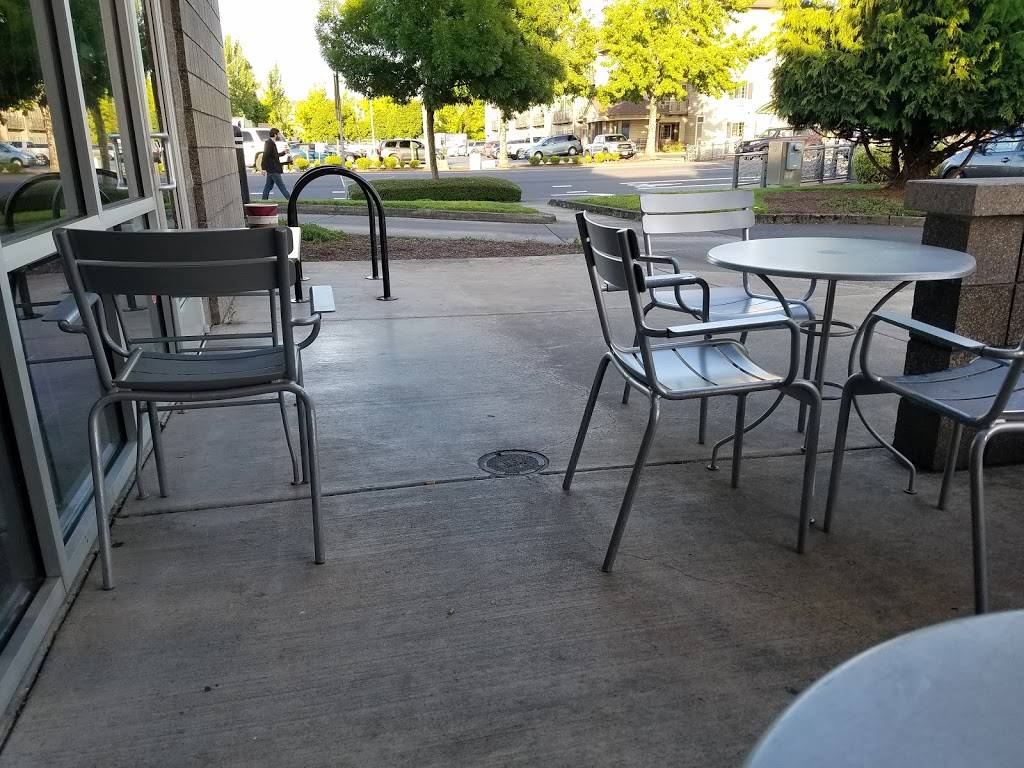 Starbucks | cafe | 3348 Gateway St, Springfield, OR 97477, USA | 5417262763 OR +1 541-726-2763