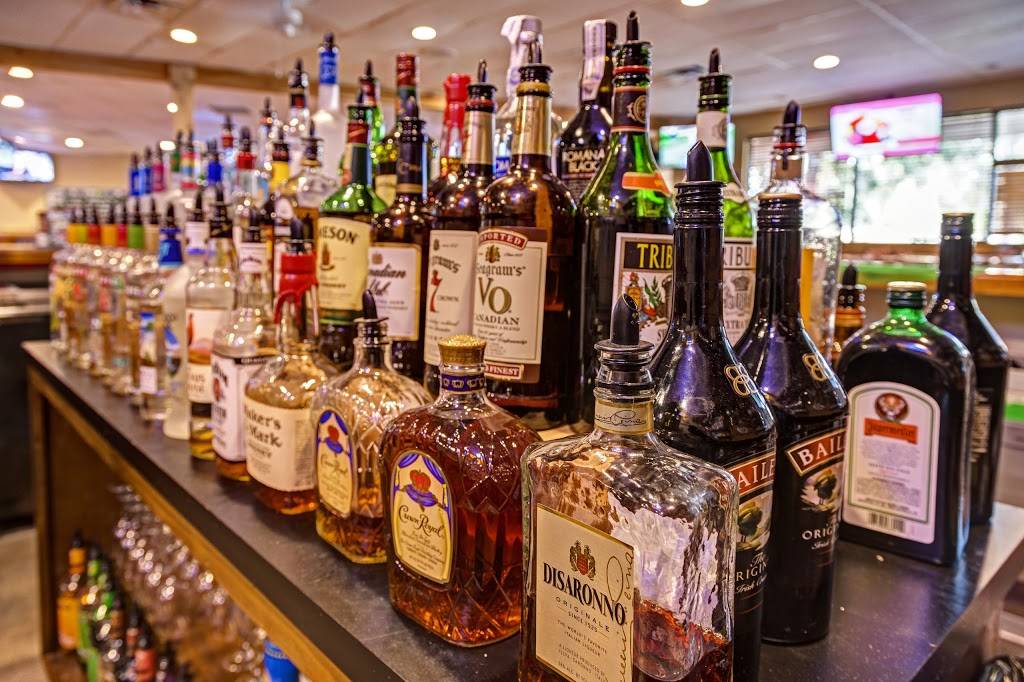 McKennas Place-Port Orange | restaurant | 3781 S Nova Rd Suite M, Port Orange, FL 32129, USA | 3862562691 OR +1 386-256-2691