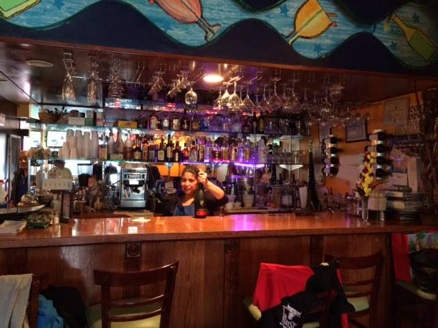 El Conquistador | restaurant | 63-04 Broadway, Woodside, NY 11377, USA | 7185655491 OR +1 718-565-5491